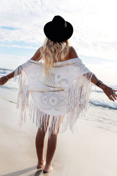 20-cool-fringe-cover-ups-to-wear-to-the-beach-1-500x750.jpg