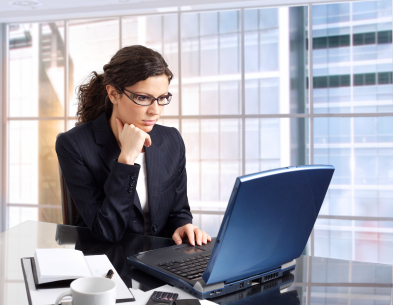busy-business-woman-laptop.jpg