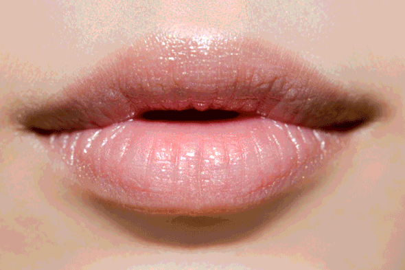 lips-590vl032511.gif