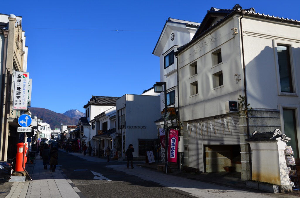 Nakamachi-dori