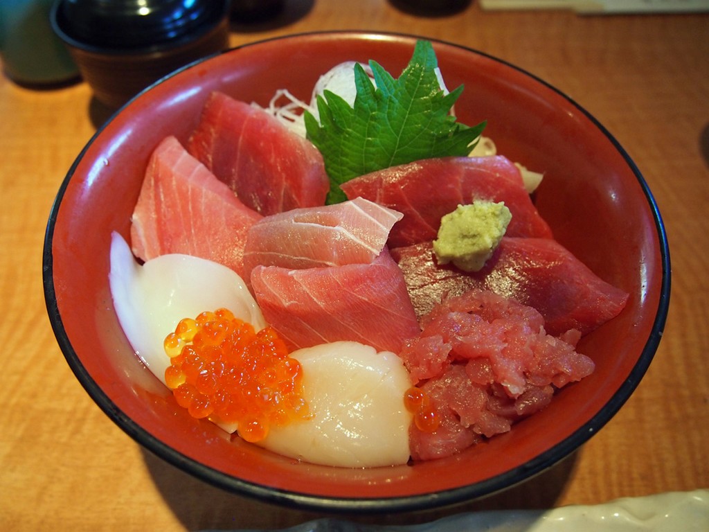 tonhal sashimi
