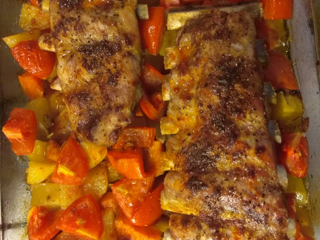 Sült oldalas vegyes burgonyával