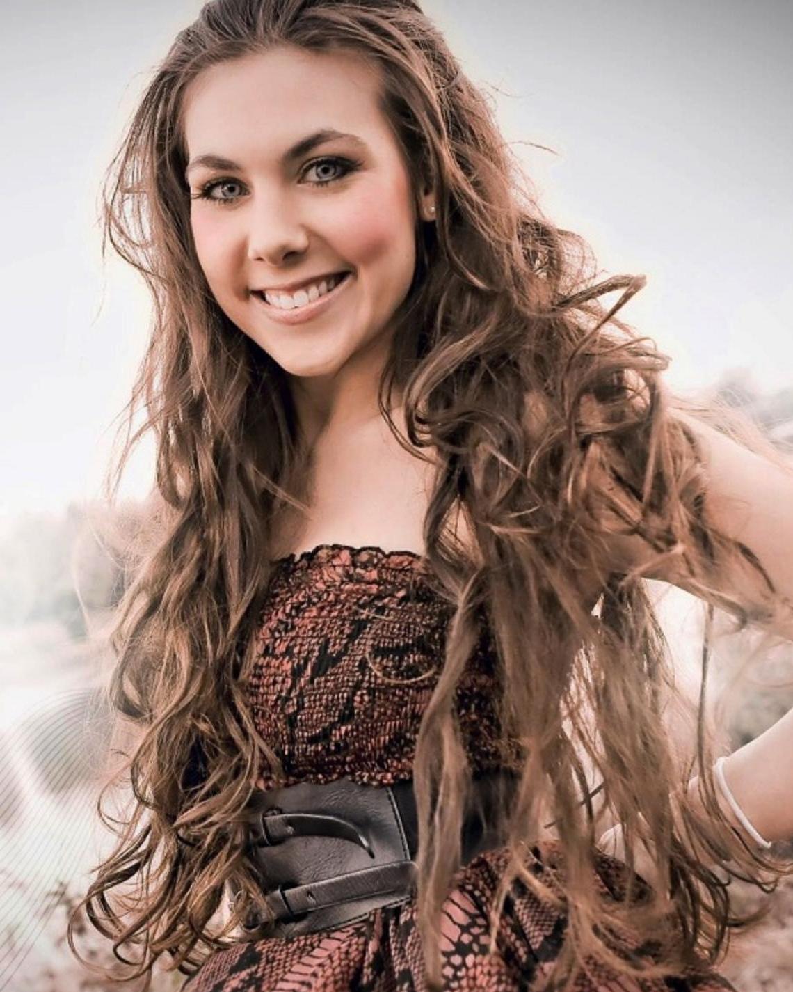 Elize Ryd (Amaranthe).jpg