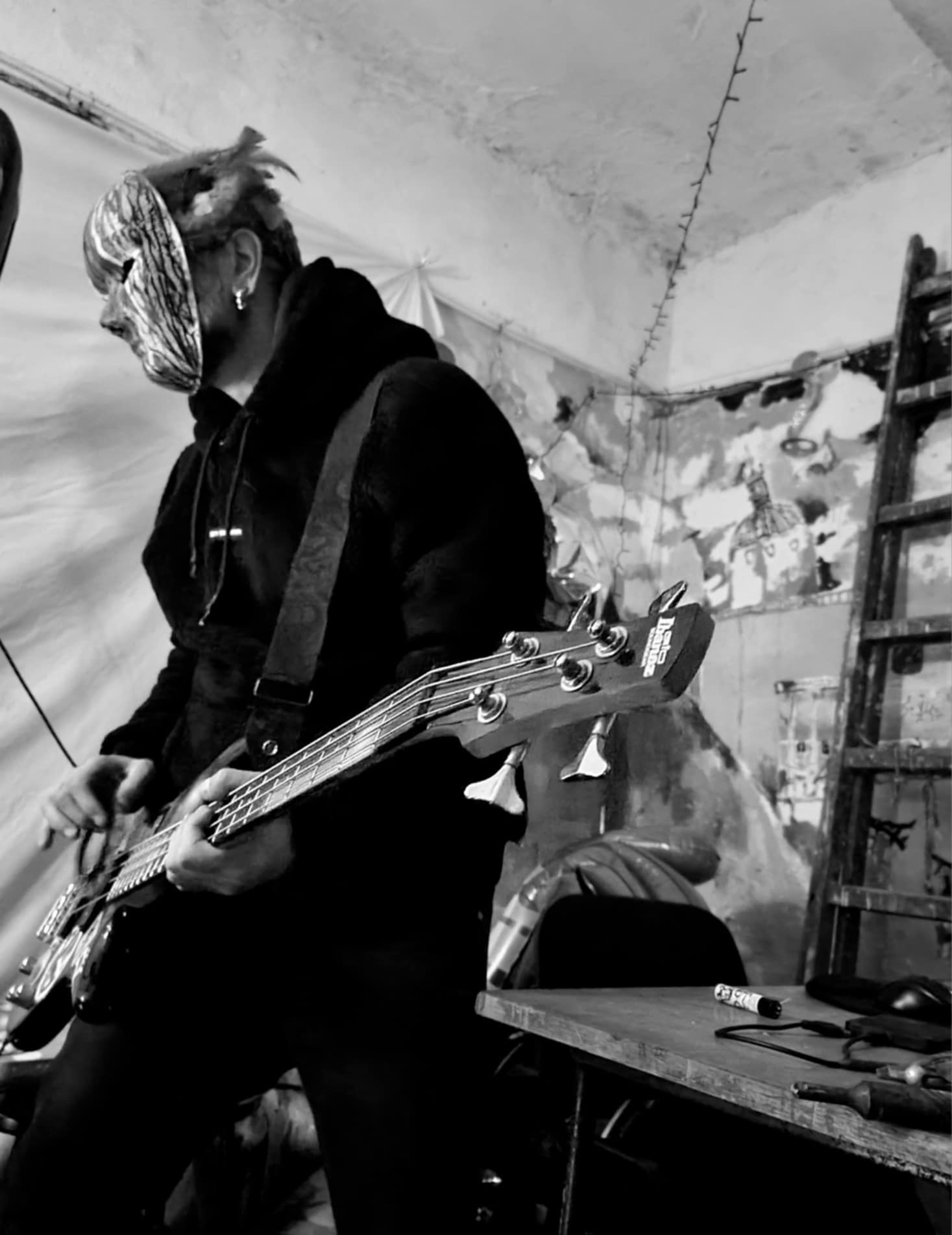 noisesculptor-live-bw.jpeg