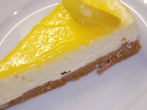 lemoncurdtorta3.jpg