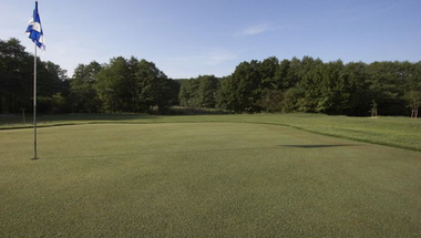 Golfozni hívják a zirci lakosokat