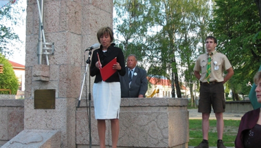 Nemzeti gyásznap - Zircen az országzászlónál emlékeztek