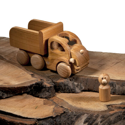 lorry_wooden_toy_1_29326_1538128259_451_416.jpg