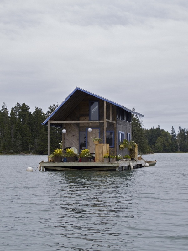 floating_cabin-Kalif.jpg