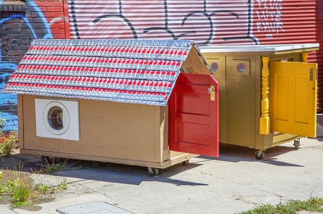 homeless-designboom-mosogep.jpg