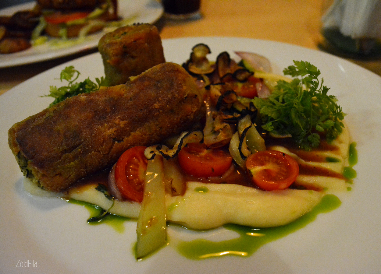 Tempeh rolád paszternák pürével és grillezett zöldséggel