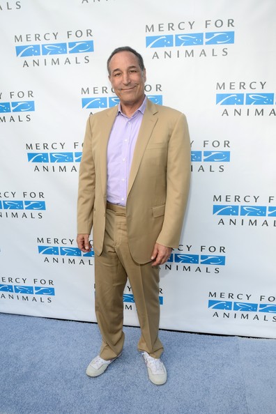 sam_simon_mercy_animals_celebrates_free_event_f0eeqc4kpm_l.jpg