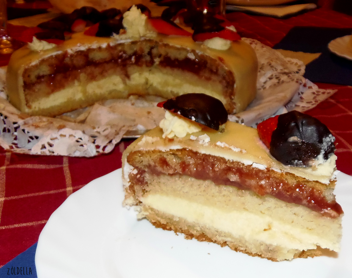 http://zoldella.blog.hu/2015/03/02/vaniliakremes_meggylekvaros_vegan_torta