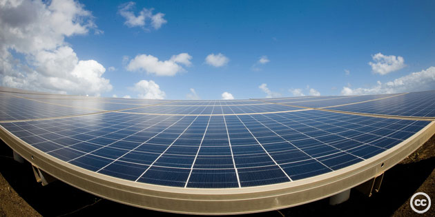 solar-panels-cc-lance-cheung2009.jpg