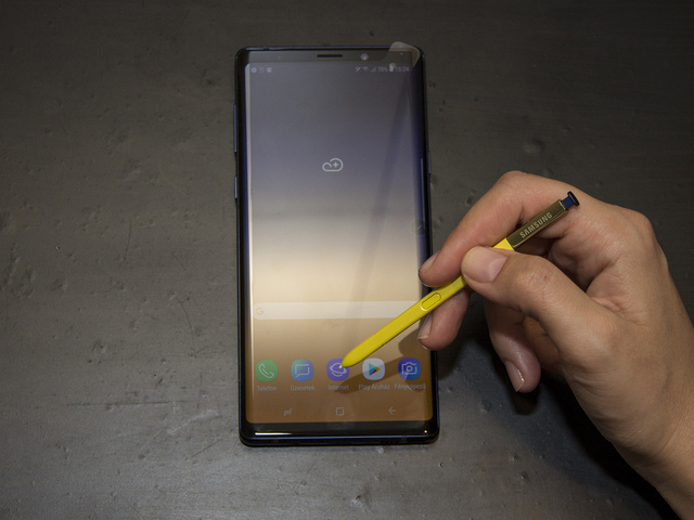 Megkaparintottuk a Samsung legújabb csúcsmobilját, a Note 9-et