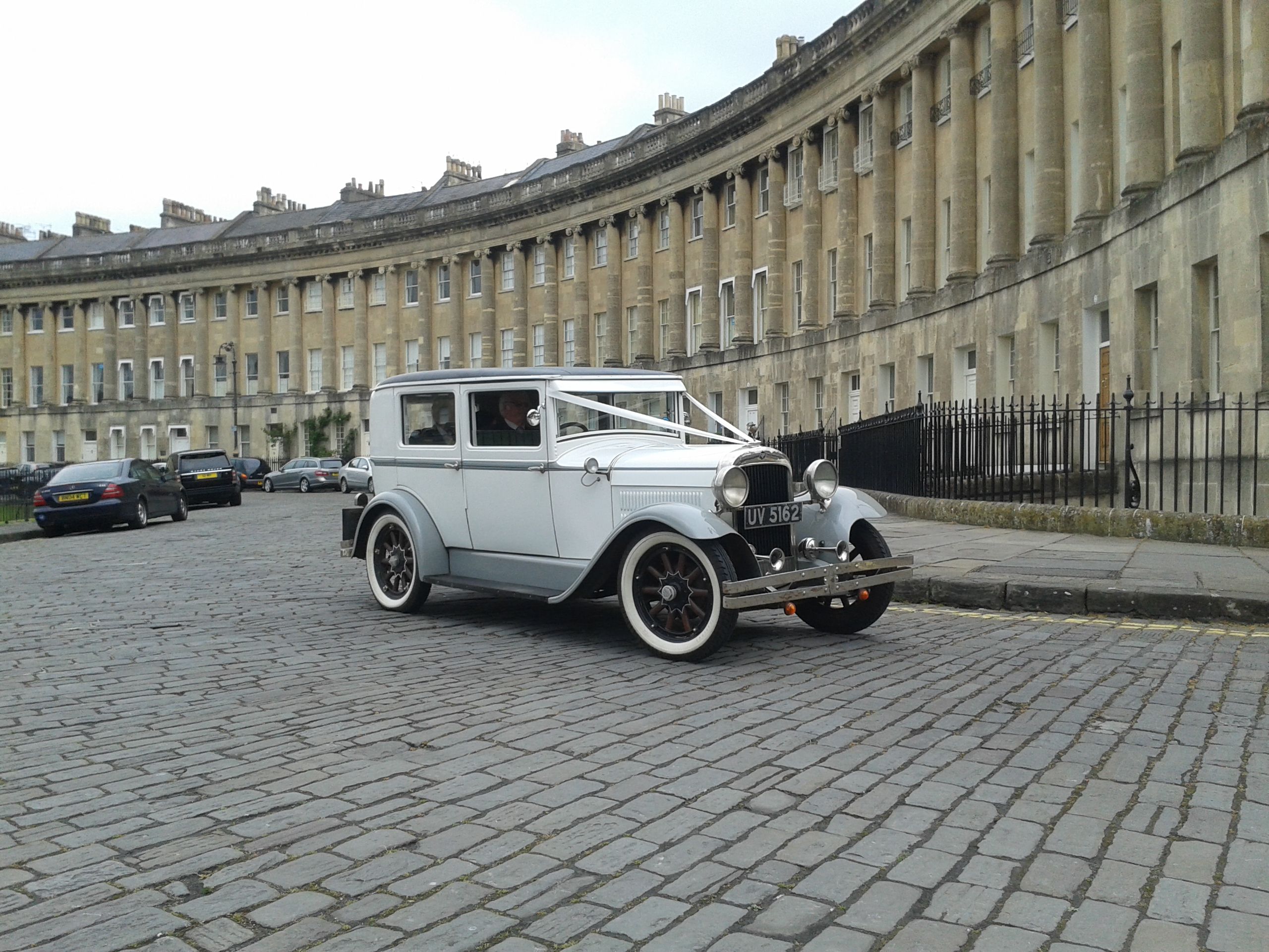 Royal Crescent és esküvői autó :)