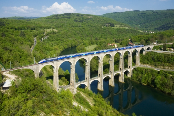 sncf_tgv_duplex_viaduc_de_cize_bolozon.jpg