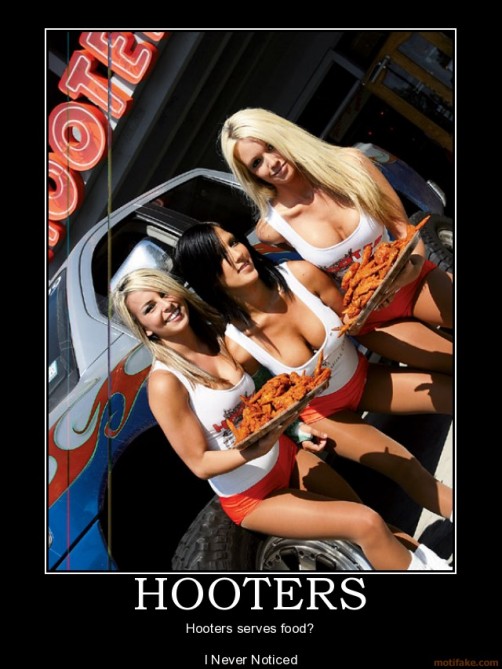 hooters2.jpg